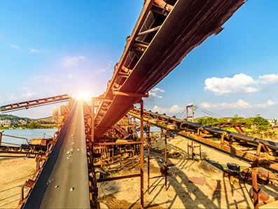 How to Clean Conveyor Belts: Tips and Best Practices